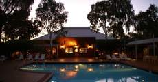 Outback Pioneer Hotel 3*