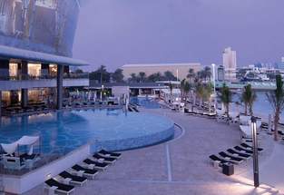  Jumeirah at Etihad Towers 5 * Hotel - Abu Dhabi (-), 