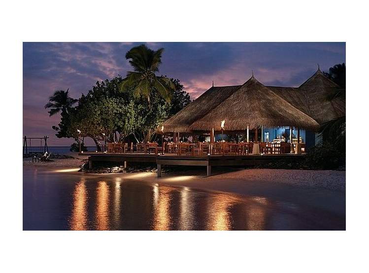 Four Seasons Resort Maldives at Kuda Huraa 5* luxe 