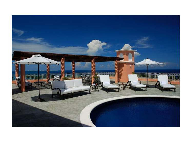 Fiesta Americana Grand Coral Beach 5* luxe