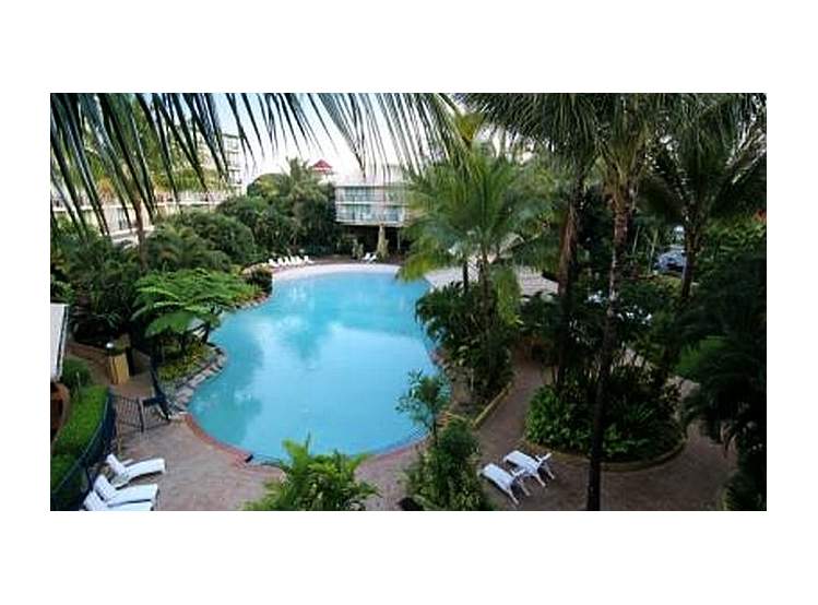 Novotel  Oasis Resort 4*