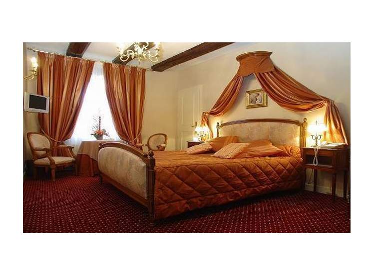 Hotel Le Marechal Colmar 4*