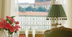 Four Seasons Hotel Prague 5*