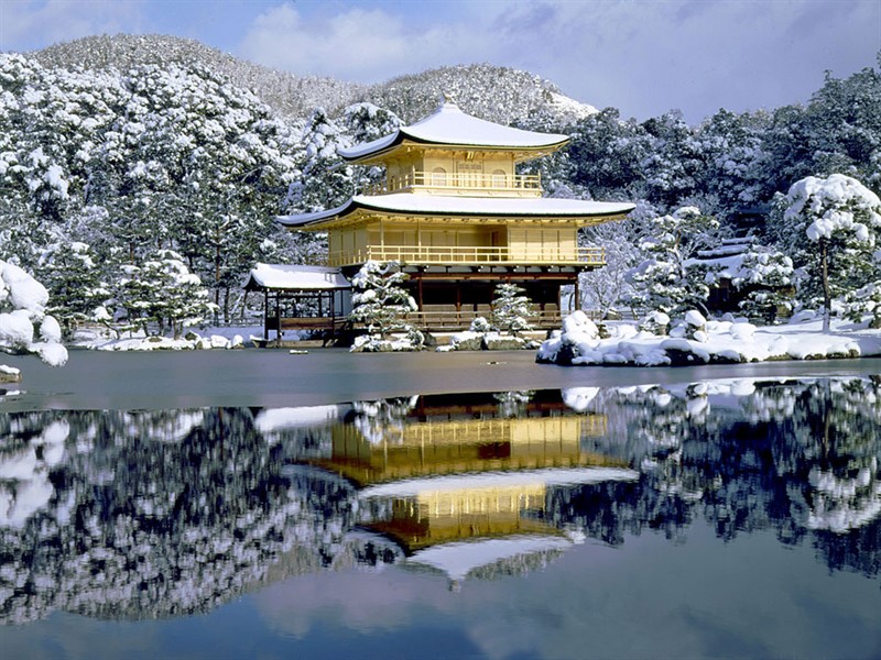 Золотой павильон - достопримечательности Японии
